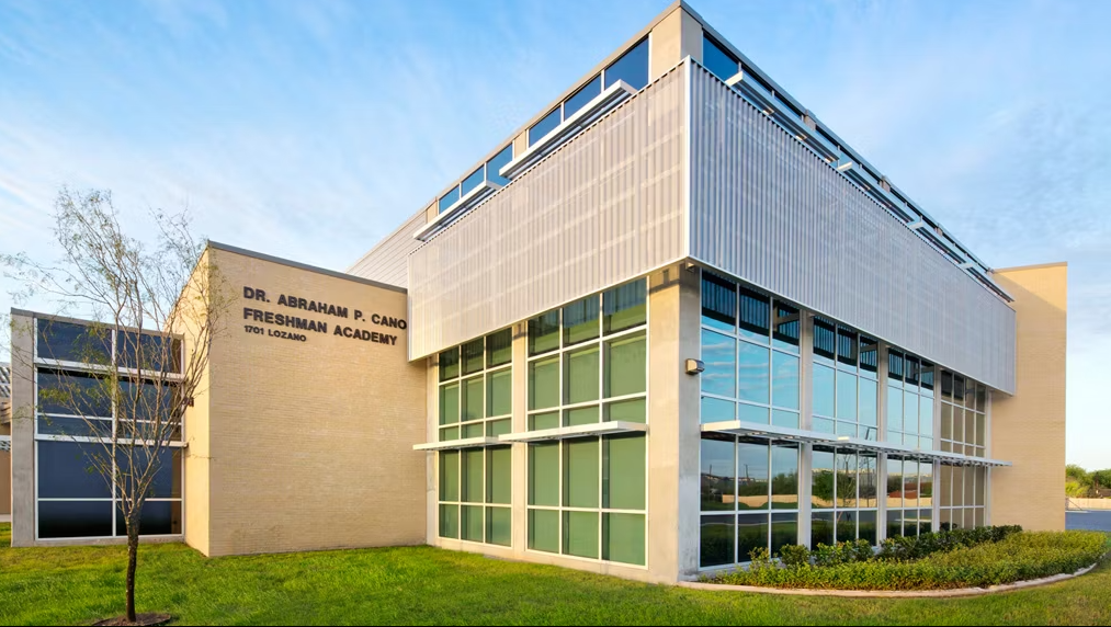 FiT South: FLLC Cano Freshman Academy