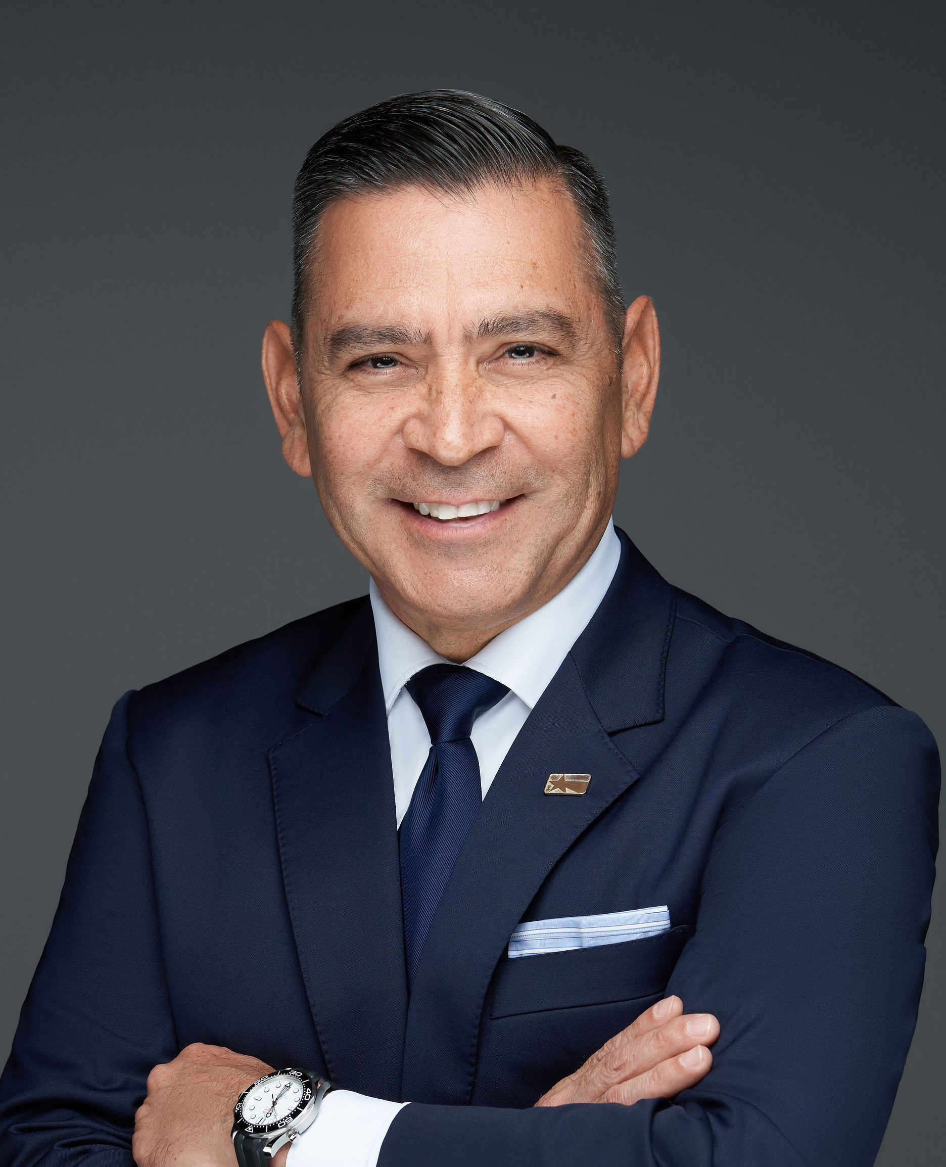 Julian  Alvarez, Sr Vice President of Business Development - Lonestar National Bank
